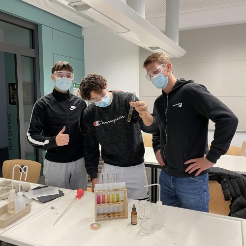 Chemie AG_ Noee
